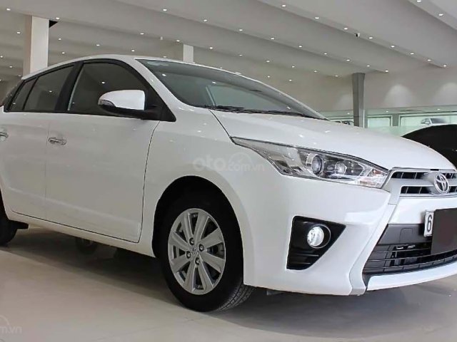 Cần bán xe Toyota Yaris G 1.3CVT AT đời 2015, màu trắng, nhập khẩu nguyên chiếc số tự động