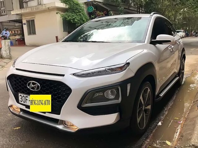 Cần bán Hyundai Kona 2.0 AT năm sản xuất 2019, màu trắng, giá 705tr0