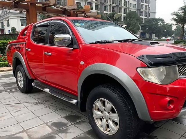 Bán Mitsubishi Triton GLS AT 2011, màu đỏ, xe nhập như mới