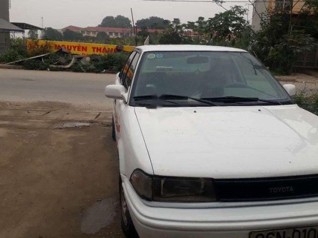 Bán xe Toyota Corolla năm 1990, màu trắng, nhập khẩu nguyên chiếc0