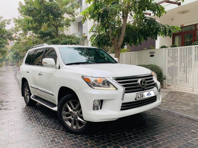 Cần bán Lexus LX 570 sản xuất 2009, màu trắng, xe nhập0