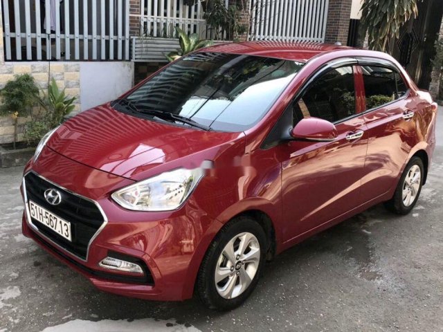 Cần bán xe Hyundai Grand i10 đời 2019, màu đỏ như mới0