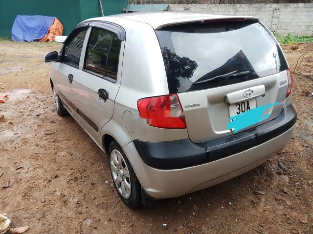 Cần bán lại xe Hyundai Getz năm 2008, màu bạc0