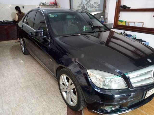 Bán Mercedes sản xuất 2011, màu đen, xe nhập, 620 triệu