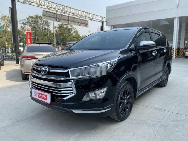 Bán xe Toyota Innova sản xuất năm 2019, màu đen