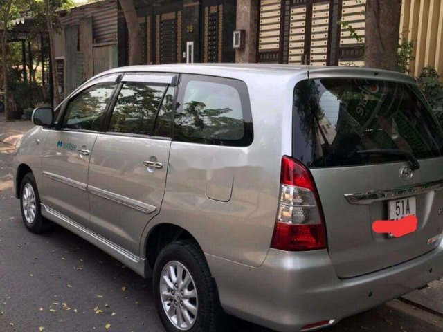 Bán Toyota Innova sản xuất năm 2014 chính chủ0