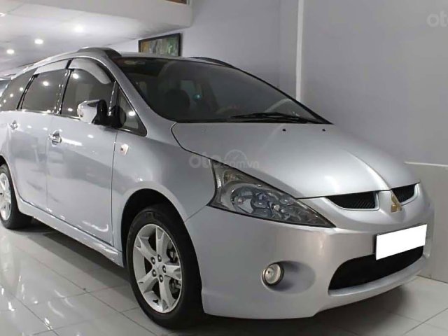 Bán Mitsubishi Grandis năm 2009, màu bạc, giá 460tr0