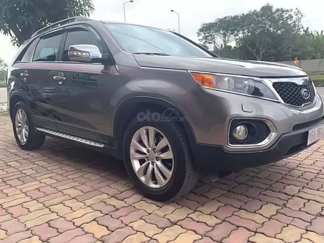 Bán xe Kia Sorento sản xuất 2012, màu xám số tự động, giá 528tr0