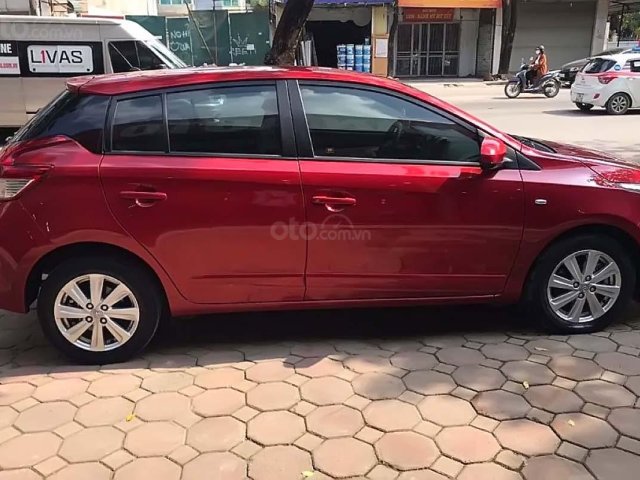 Bán ô tô Toyota Yaris đời 2015, màu đỏ, nhập khẩu