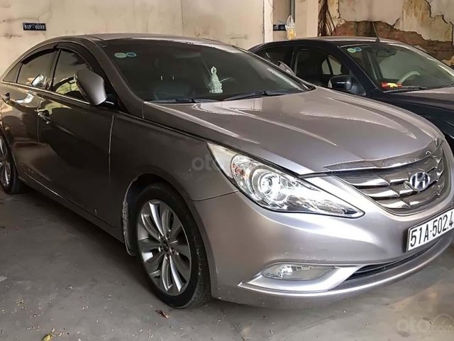 Cần bán xe Hyundai Sonata năm sản xuất 2013, màu xám, nhập khẩu, 495tr0