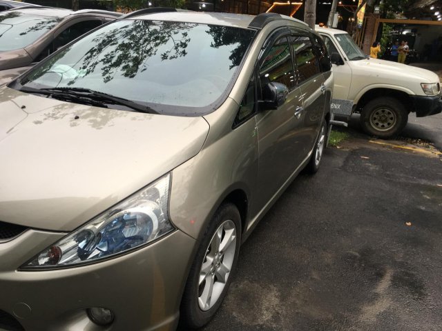 Bán Mitsubishi Grandis đời 2008, màu vàng, giá tốt