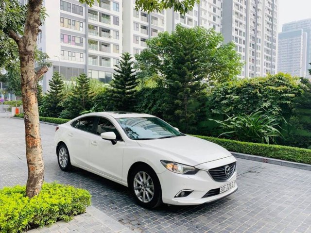 Mazda 6 2.0at màu trắng sx và đk 2016 liên hệ/ 0969.313.3680