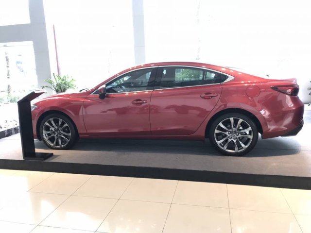 Cần bán Mazda 6 Premium 2019, màu đỏ