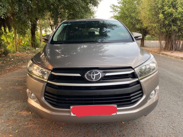 Cần bán lại xe Toyota Innova 2017, 635tr