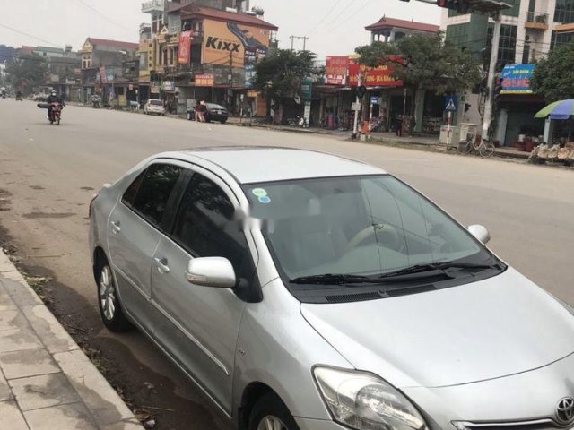 Cần bán gấp Toyota Vios E đời 2010, màu bạc, 225 triệu0