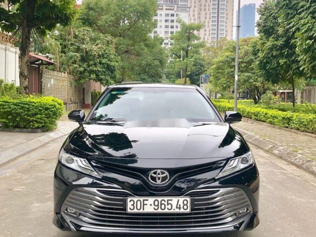 Bán Toyota Camry 2.5Q sản xuất 2019, màu đen, nhập khẩu nguyên chiếc