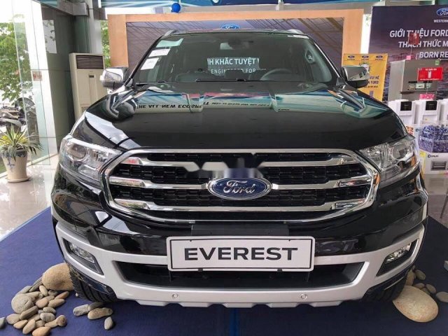 Cần bán xe Ford Everest 2019, màu đen, nhập khẩu nguyên chiếc