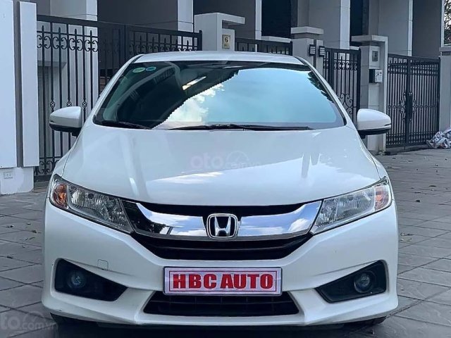 Cần bán gấp Honda City đời 2016, màu trắng