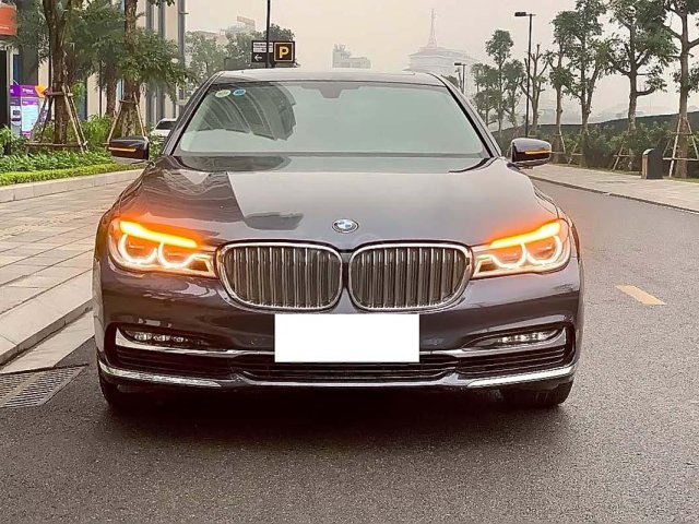 Cần bán xe BMW 7 Series 730Li năm sản xuất 2016, nhập khẩu0