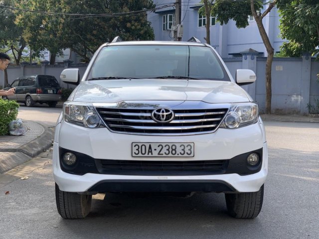 Cần bán Toyota Fortuner Sportivo đời 2014, còn rất mới