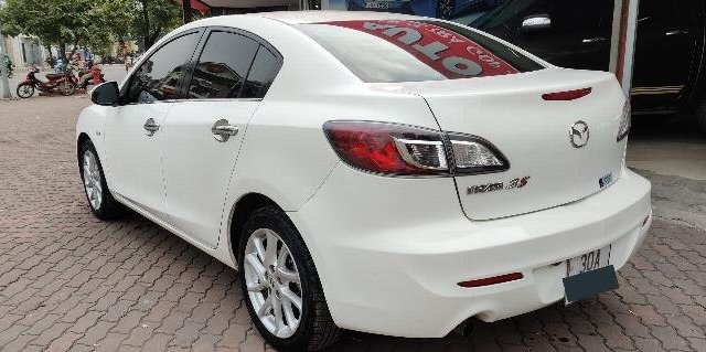 Bán Mazda 3 năm sản xuất 2014 chính chủ giá cạnh tranh0