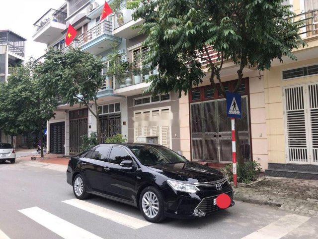 Bán Toyota Camry 2.0 2018, xe nhập còn mới