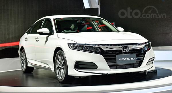 Bán nhanh giảm giá cực sốc dịp đầu năm chiếc xe Honda Accord, sản xuất 2019, nhập khẩu nguyên chiếc