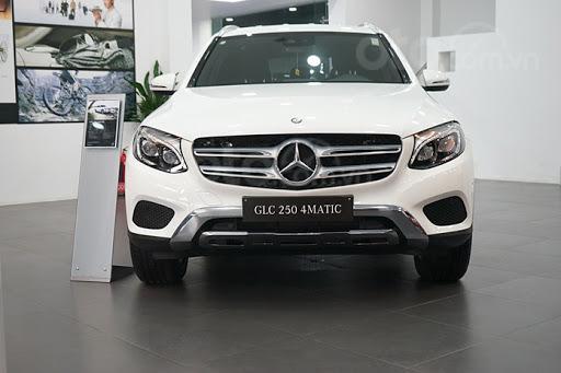 Ưu đãi lớn nhân dịp đầu năm chiếc xe Mercedes GLC250 4Matic, sản xuất 2019, xe nhập khẩu0