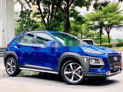 Cần bán xe Hyundai Kona năm sản xuất 2020, màu xanh lam