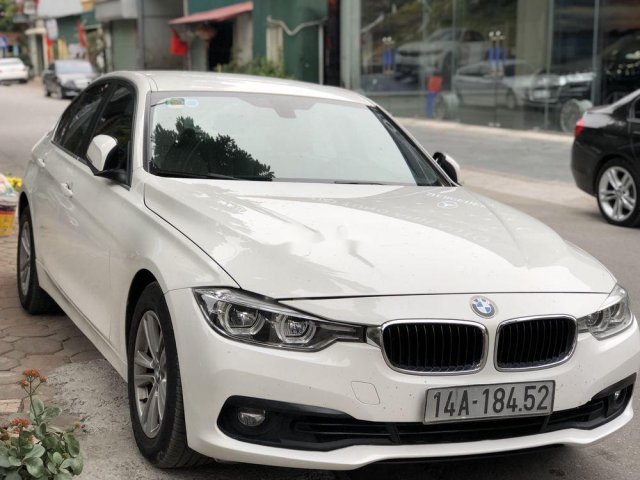 Bán BMW 3 Series 320i năm 2015, nhập khẩu còn mới0