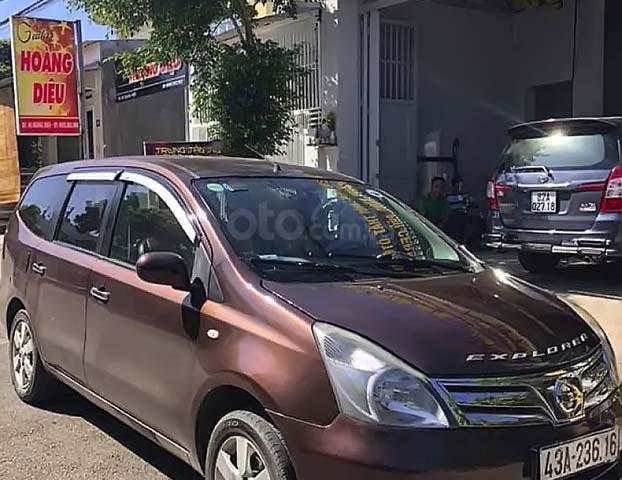 Cần bán gấp Nissan Grand livina 1.8 MT đời 2011, màu nâu số sàn0