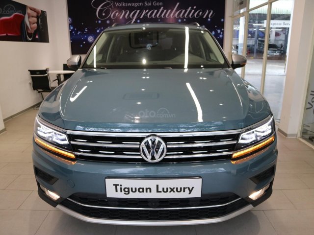 (VW Sài Gòn) Tiguan Allspace bản Luxury xanh Petro đặc biệt. Xe giao ngay + Hỗ trợ vay 90%0