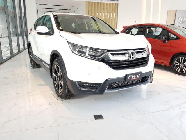 Bán Honda CR V sản xuất 2020, màu trắng, xe nhập. Giao xe ngay