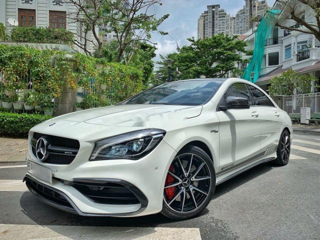 Cần bán xe Mercedes CLA 45 AMG đời 2017, nhập khẩu nguyên chiếc