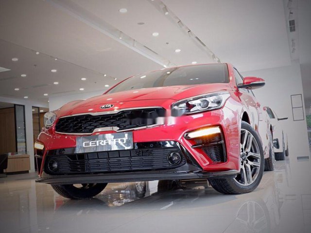 Bán xe Kia Cerato năm 2019, màu đỏ0