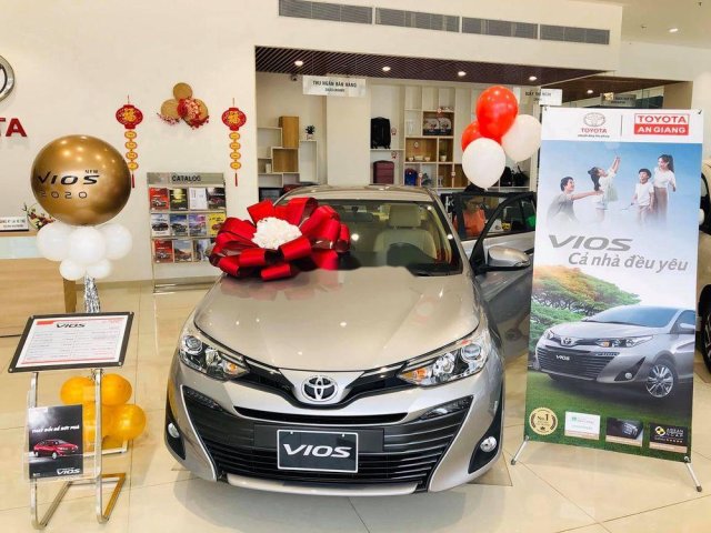 Cần bán xe Toyota Vios đời 2020, 470tr