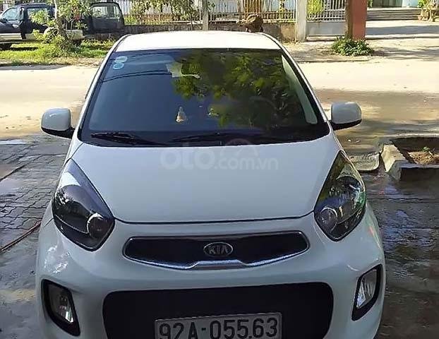 Cần bán gấp Kia Morning LX sản xuất năm 2015, màu trắng  0