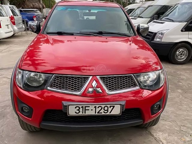 Xe Mitsubishi Triton năm sản xuất 2010, màu đỏ, nhập khẩu nguyên chiếc