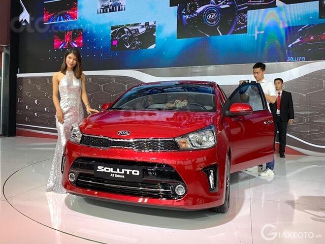 Kia Cầu Diễn - Bán xe Kia Soluto 1.4 AT Deluxe đời 2019, màu đỏ0