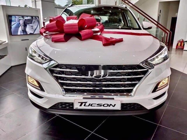 Bán ô tô Hyundai Tucson năm 2020, màu trắng, giá tốt