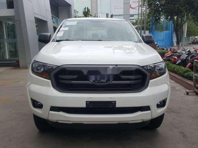 Cần bán xe Ford Ranger sản xuất 2019, màu trắng, nhập khẩu