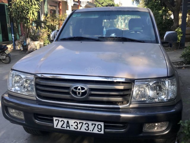 Cần bán Toyota Land Cruiser GX đời 2002, màu bạc0