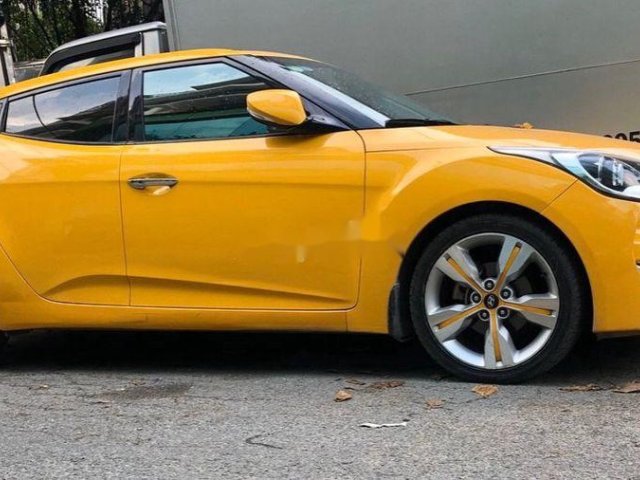 Bán Hyundai Veloster đời 2011, màu vàng, nhập khẩu nguyên chiếc, giá tốt0