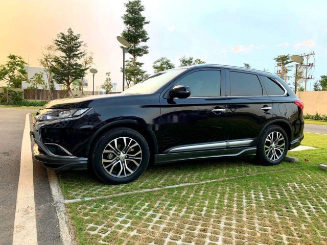 Cần bán gấp Mitsubishi Outlander 2.0 đời 20180