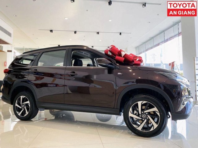 Bán xe Toyota Rush đời 2020, màu nâu, khuyến mãi chưa từng có