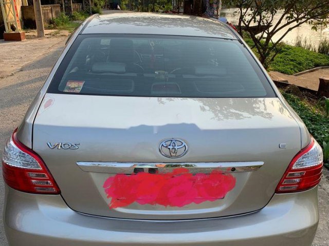 Bán Toyota Vios sản xuất năm 2009, màu bạc, 285 triệu0