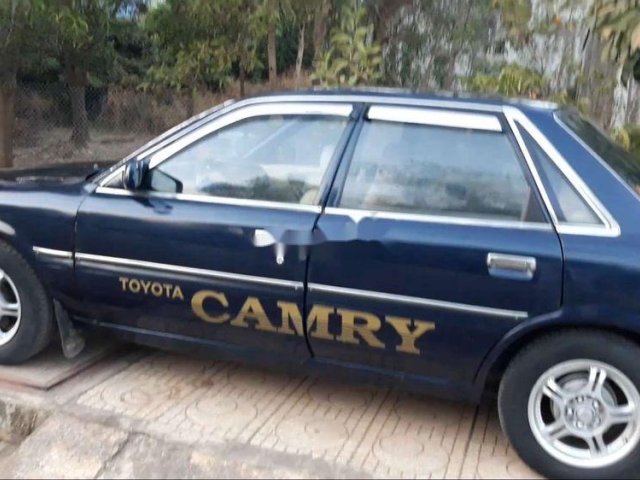 Bán Toyota Camry năm sản xuất 1987, xe nhập