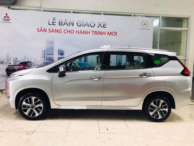 Mitsubishi Xpander giao ngay, hỗ trợ đăng ký chạy dịch vụ, hỗ trợ trả góp 80%, xe nhập Thái, mới 100%0