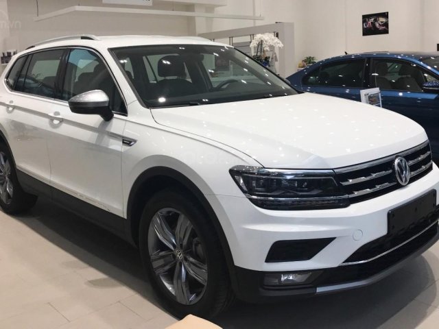 Tiguan Allspace Tặng 172 triệu (Phí trước bạ)+ nhiều quà tặng hấp dẫn - hỗ trợ Bank 90% - Lái thử và giao xe tận nhà0