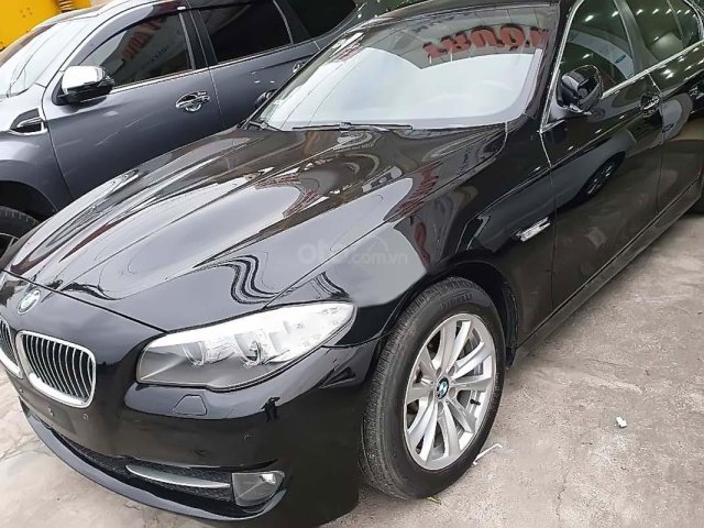 Bán BMW 520i 2012, màu đen, nhập khẩu 